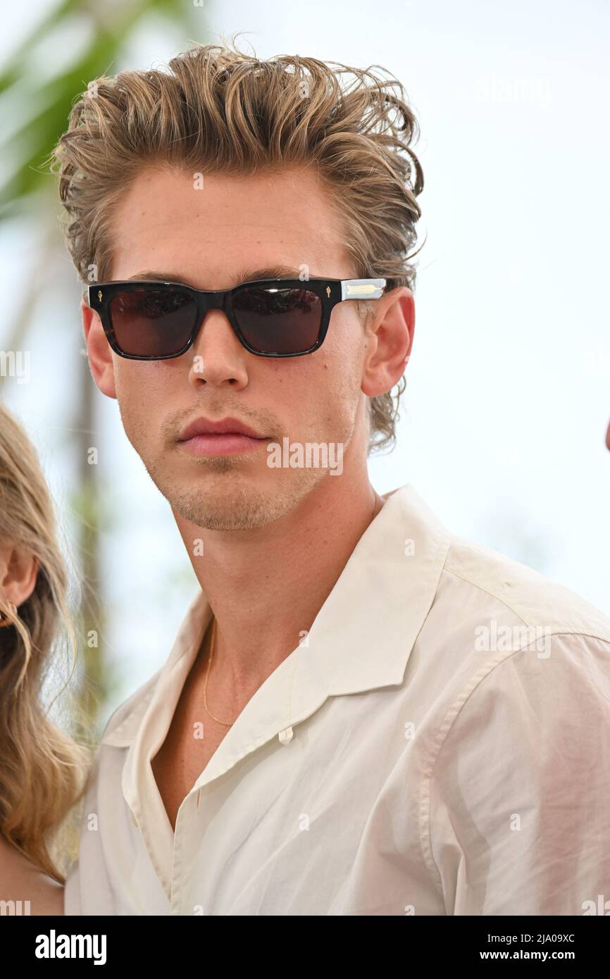 Austin Butler attending the photocall of the movie Elvis during the