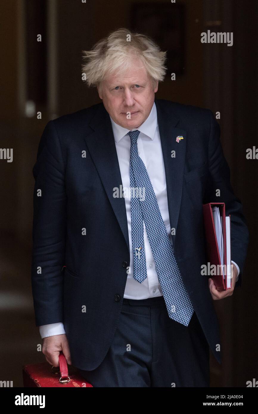 London, UK. 26th May, 2022. British Prime Minister Boris Johnson leaves 10 Downing Street for the House of Commons to pay tribute to Her Majesty the Queen ahead of her Platinum Jubilee in an address to Parliament. Credit: Wiktor Szymanowicz/Alamy Live News Stock Photo