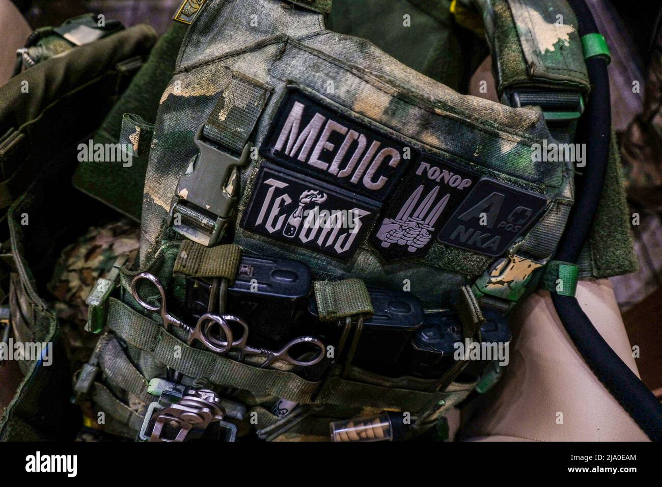The vest of a military doctor from Australia who joined a Ukrainian  battalion of special forces. (Photo by Rick Mave / SOPA Images/Sipa USA  Stock Photo - Alamy