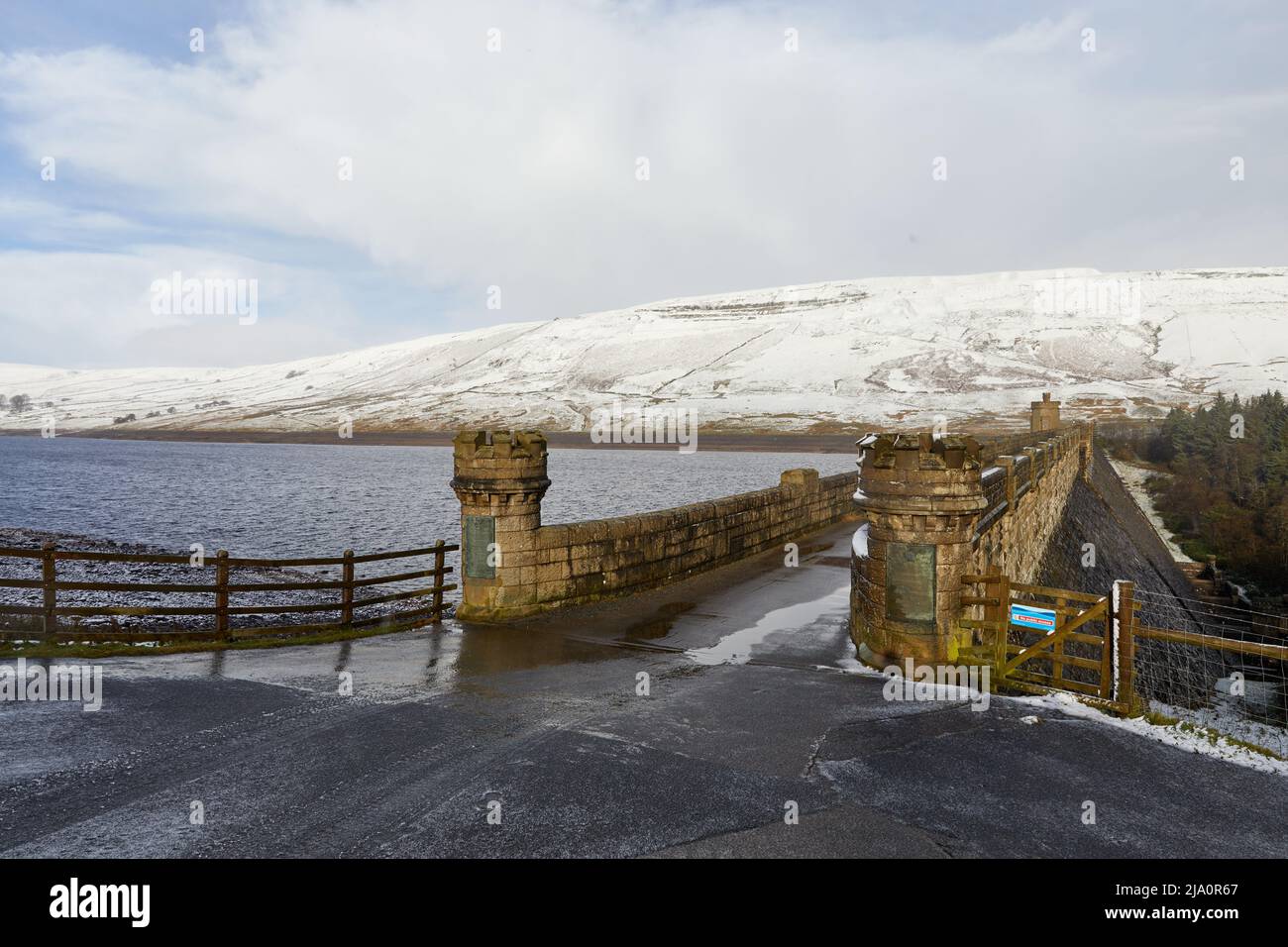 SCAR HOUSE RESERVOIR NIDD VALLEY Stock Photo