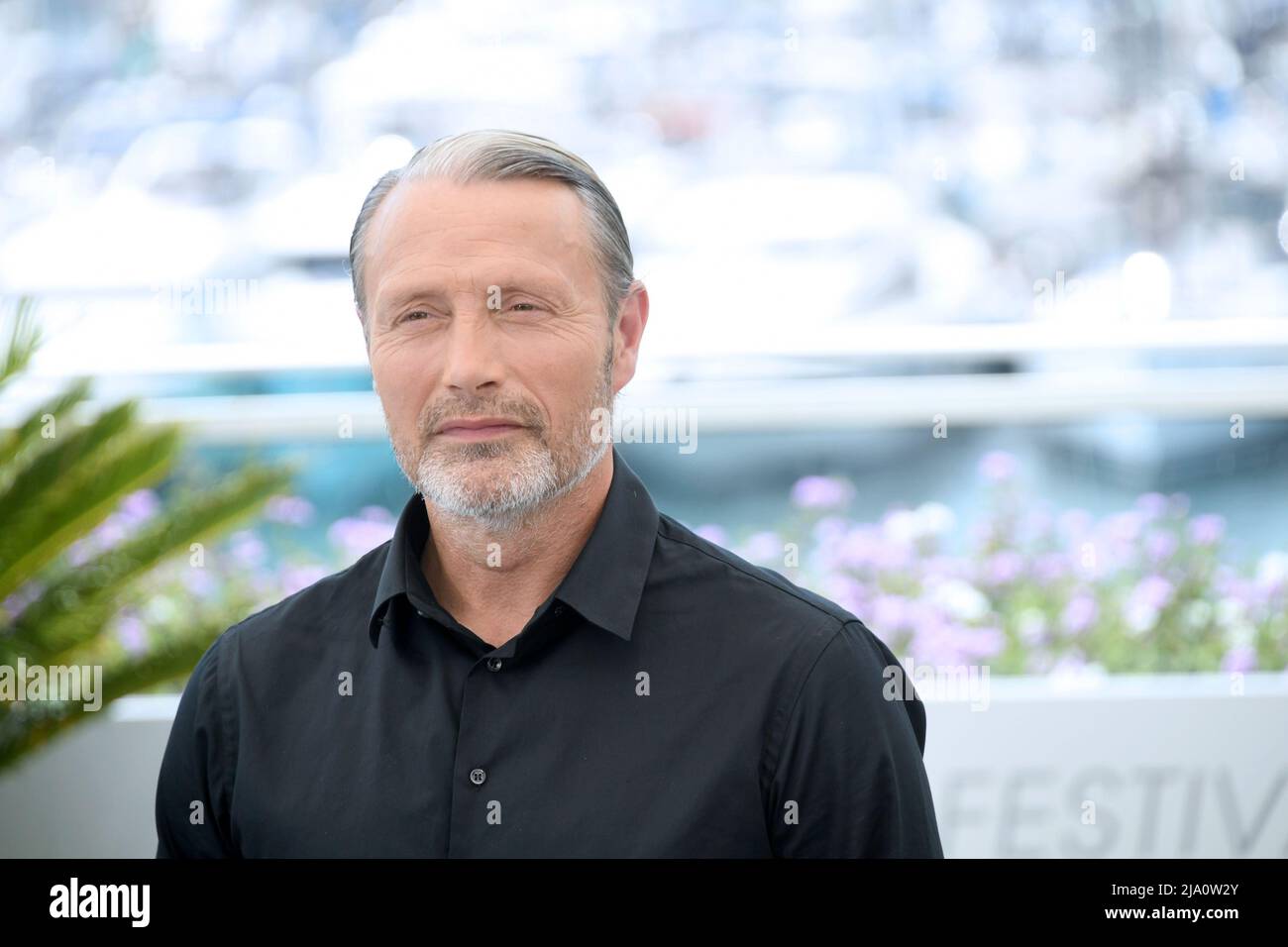 Mads Mikkelsen 75th Cannes Film Festival Rendez-Vous avec Mads ...