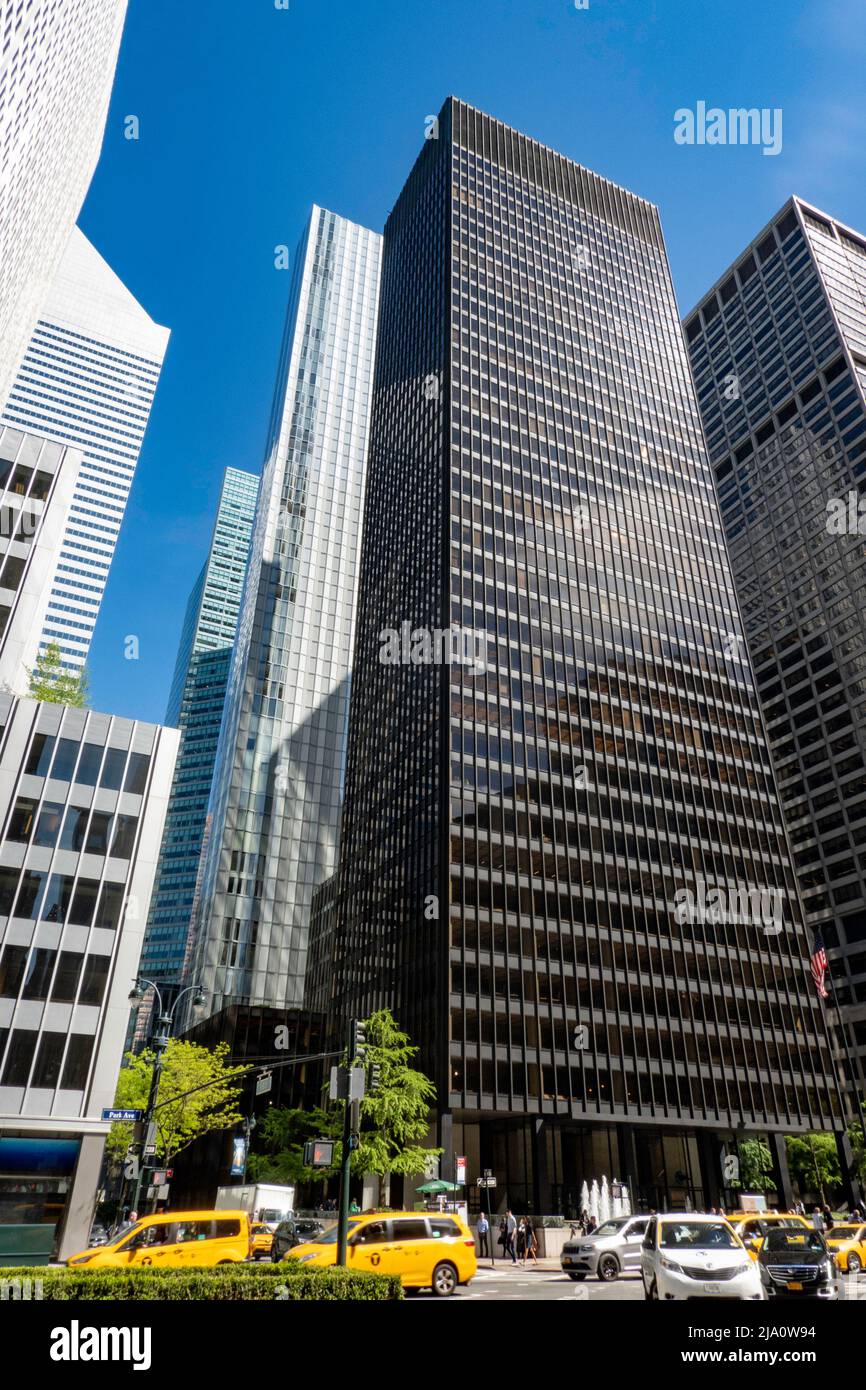 Seagram Building, 375 Park Avenue, NYC Stock Photo