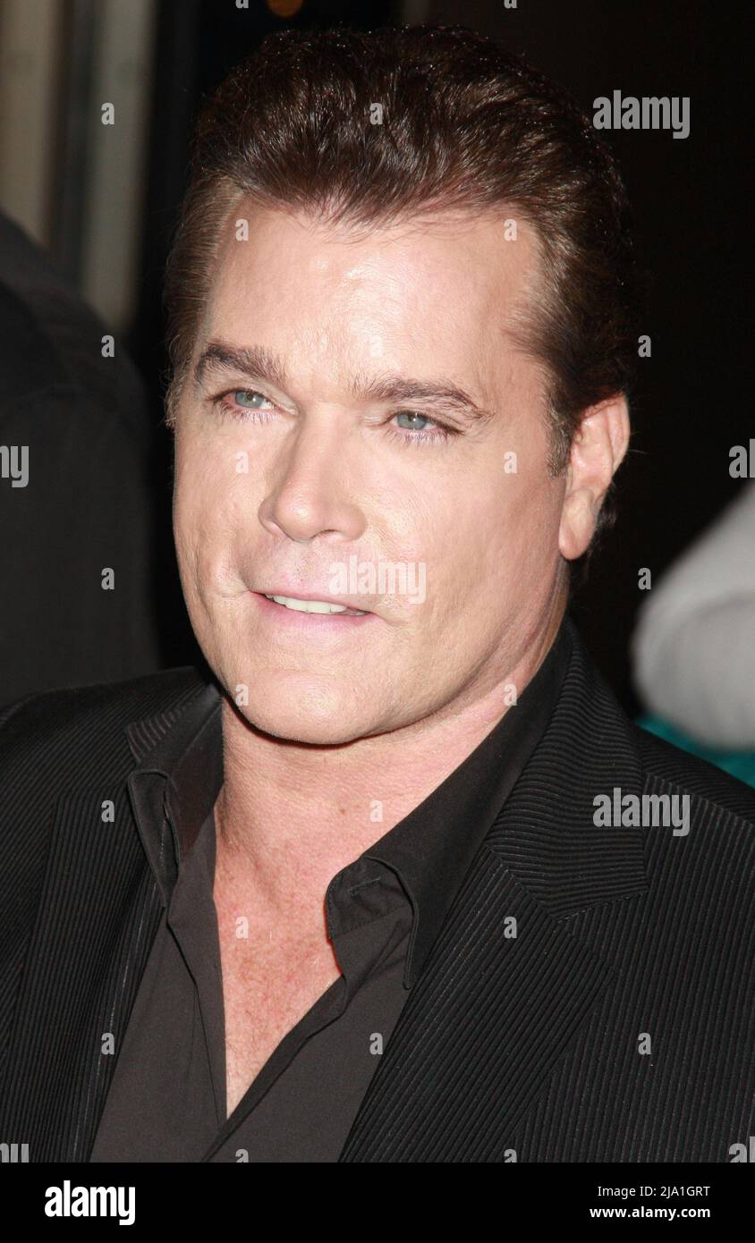 Sep 17, 2008 - New York, NY, USA - Actor RAY LIOTTA at the New York ...