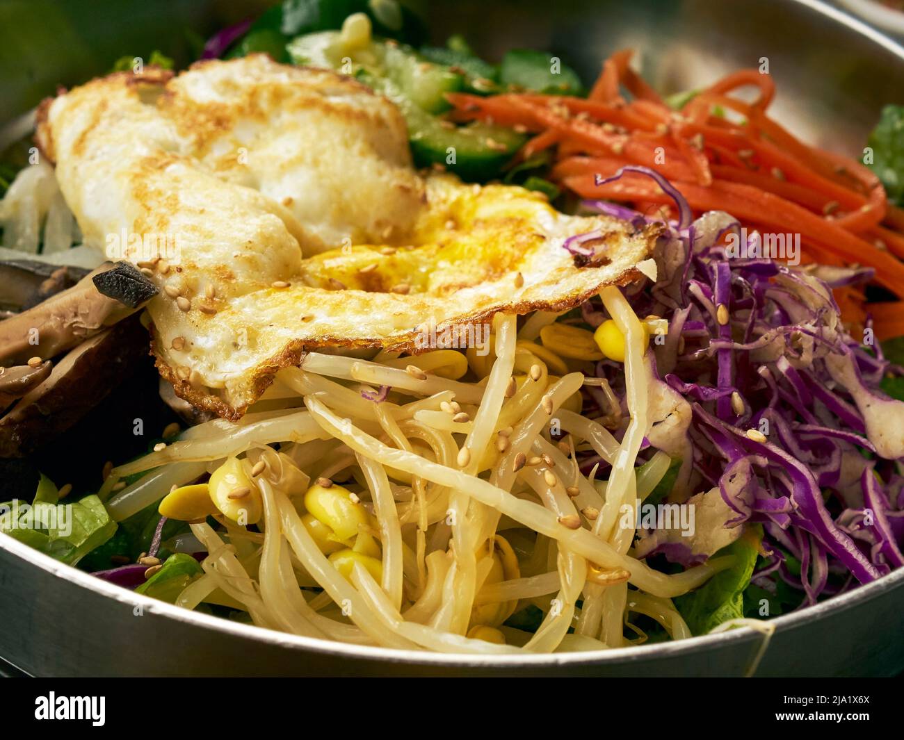 A bowl of bibimbap, the Korean classic salad Stock Photo