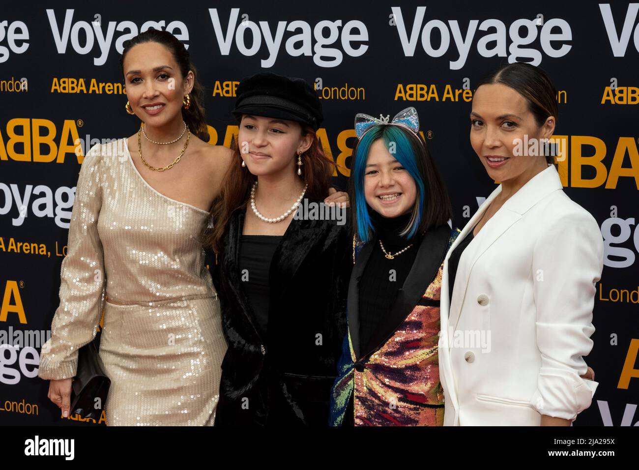 Celebrity sister hi-res stock photography and images - Page 2 - Alamy