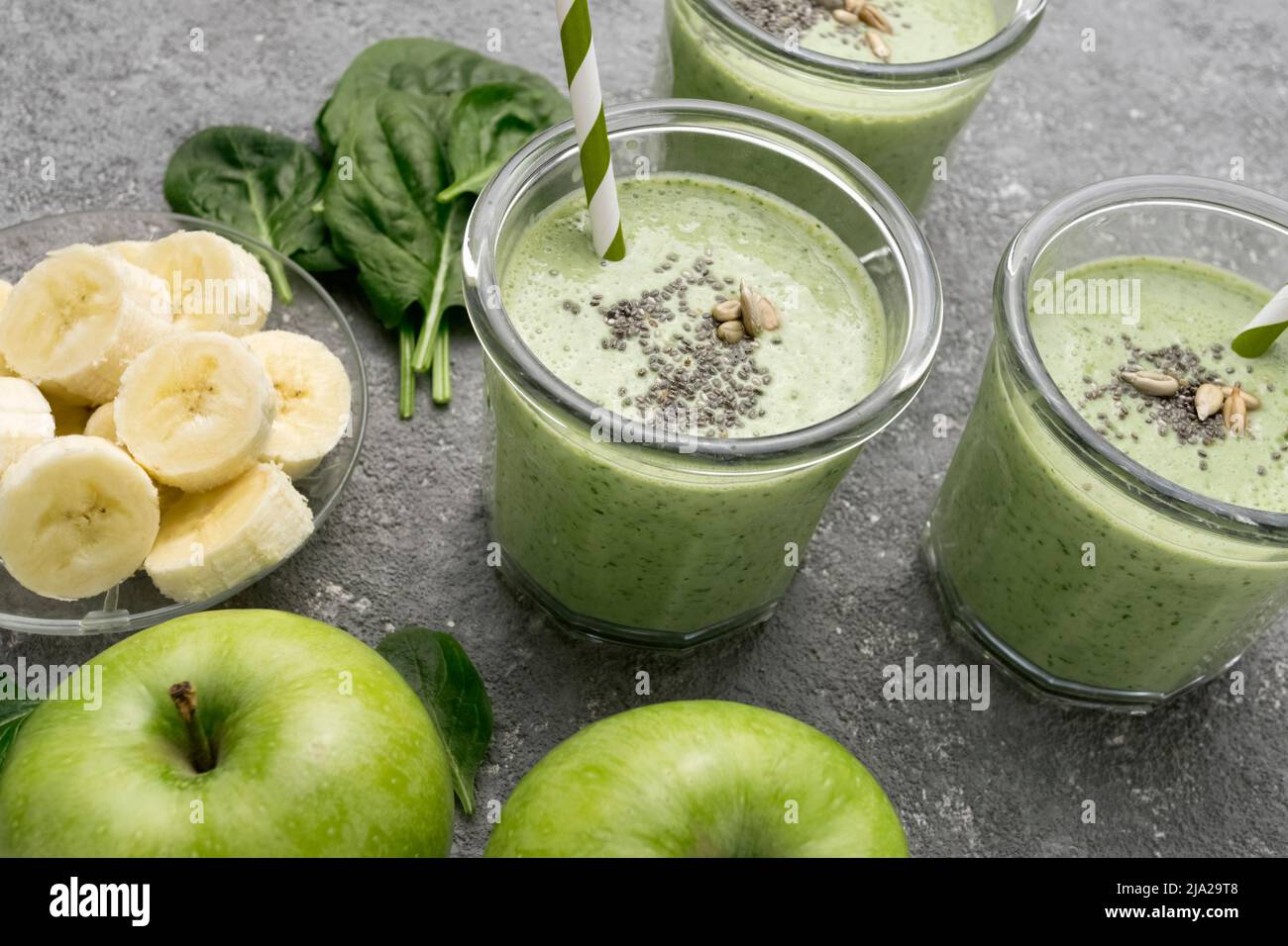 Spinach and green apple smoothie. Healthy eating with spinach detox