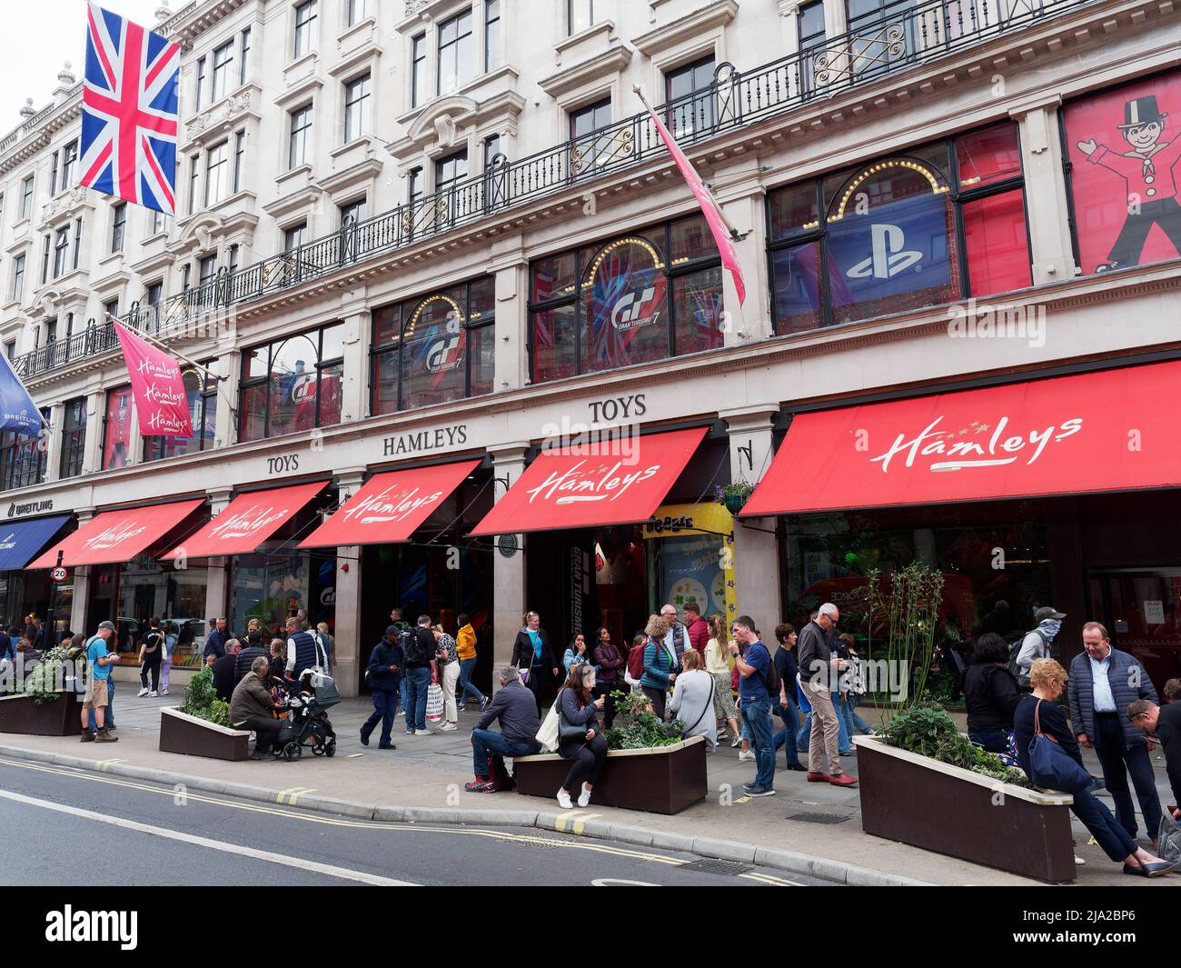 Front view of Hamleys toy shop in Regent Street London Stock Photo