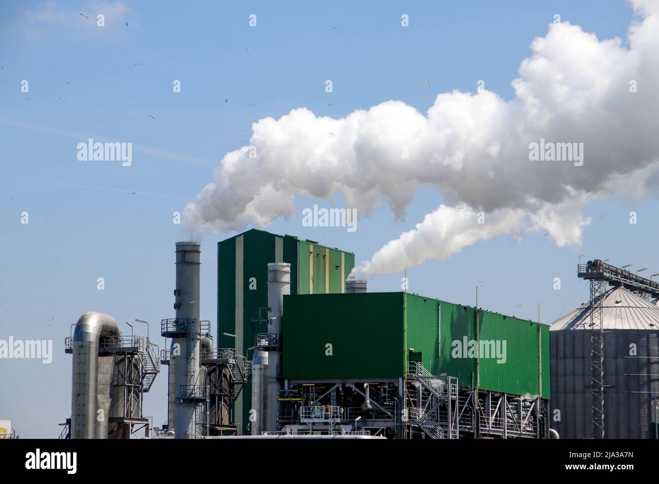 Chemical plant on the Maasvlakte, part of the harbor of Rotterdam in ...