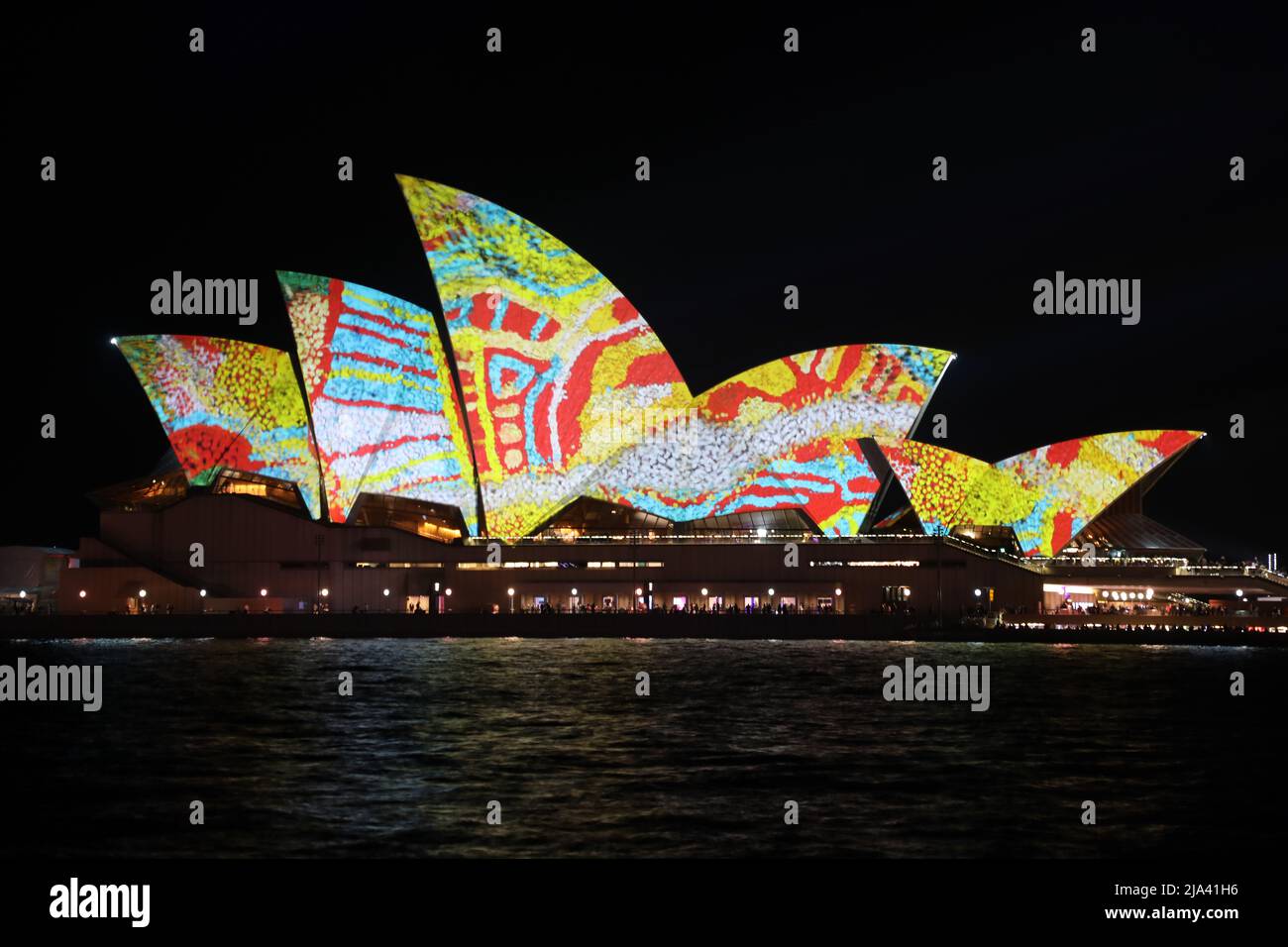 Vivid sydney 2022 hi-res stock photography and images - Page 4 - Alamy