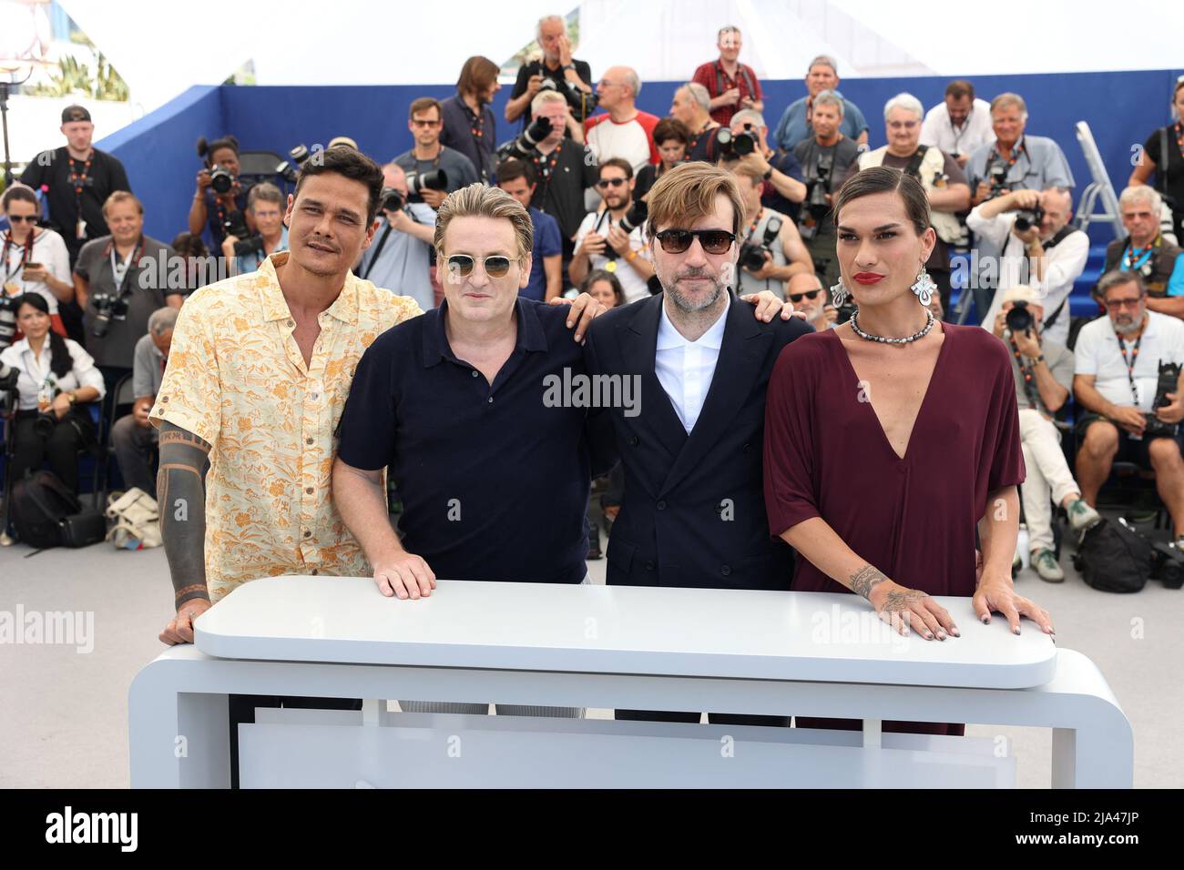 Matahi Pambrun, Benoît Magimel, Albert Serra and Pahoa Mahagafanau attending the photocall for 'Pacification' during the 75th annual Cannes film festival at Palais des Festivals on May 27, 2022 in Cannes, France. Photo by David Boyer/ABACAPRESS.COM Stock Photo
