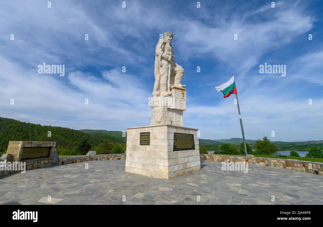 Rayuvtsi, Bulgaria. Monument of Valchan Voivoda near Bulgarian Stonehenge complex Stock Photo