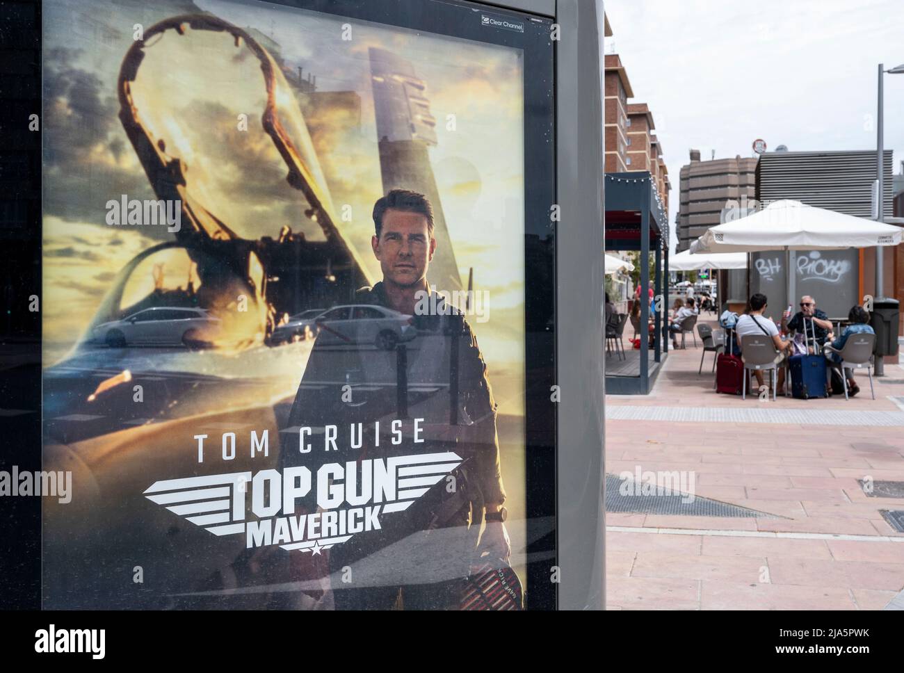 Madrid, Spain. 22nd May, 2022. A street commercial advertisement poster  from Paramount Pictures featuring Top Gun Maverick movie and American actor  Tom Cruise in Spain. (Credit Image: © Xavi Lopez/SOPA Images via