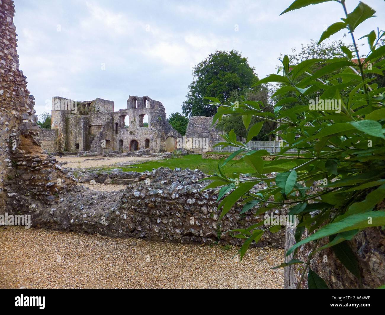 Wolvesey Castlefields Wolvesey castle hampshire hi-res stock photography and images - Alamy