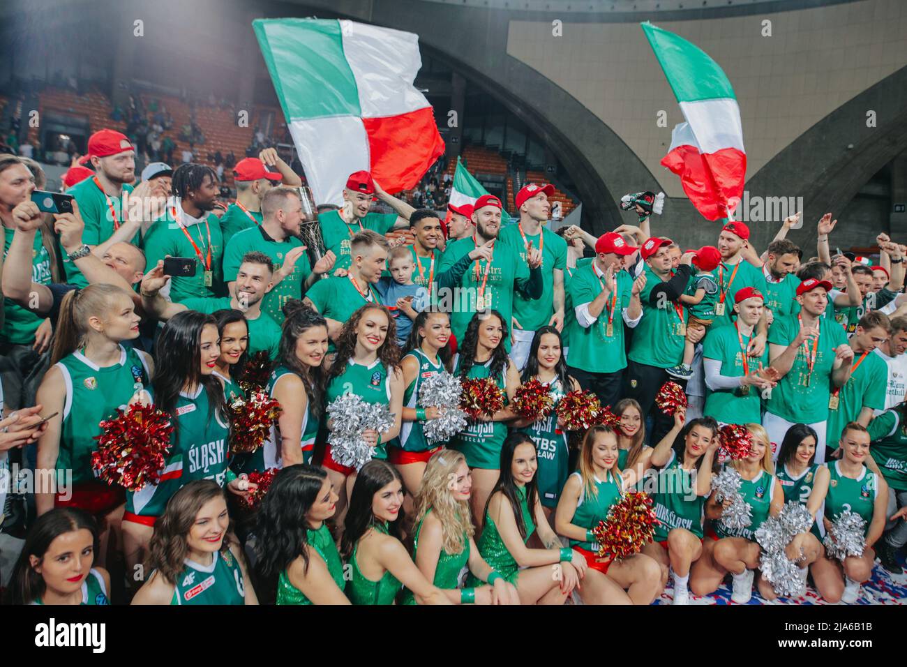 Wroclaw, Wroclaw, Poland. 28th May, 2022. For the 18th time the WrocÂ¸aw basketball team - WKS Slask Wroclaw - has won the match for the Polish champion. The match was played with a full team of fans. (Credit Image: © Krzysztof Zatycki/ZUMA Press Wire) Credit: ZUMA Press, Inc./Alamy Live News Stock Photo
