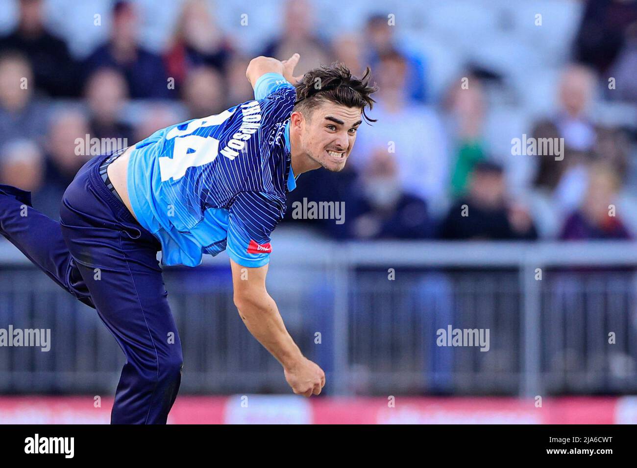 Jordan Thompson bowling for Yorkshire Vikings Stock Photo