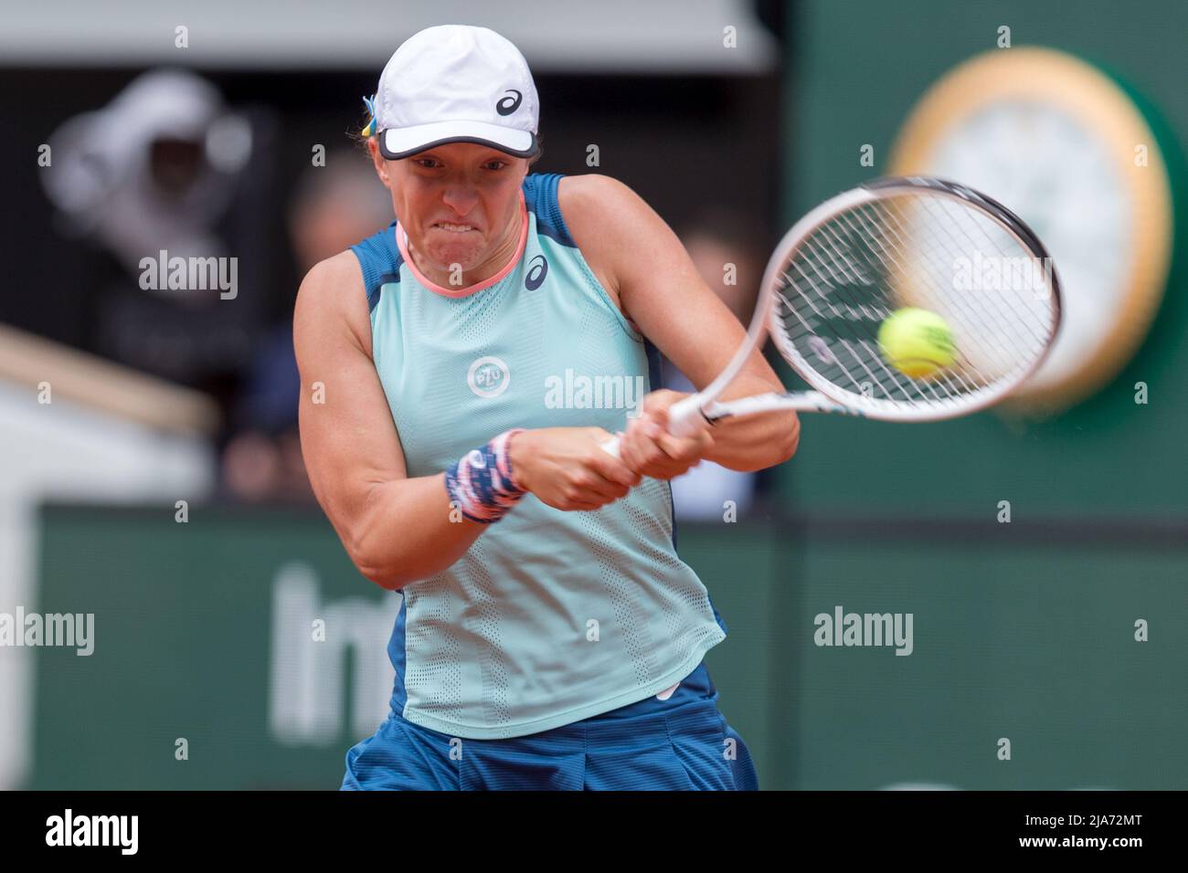 28.05.2022, Paryz, tenis, turniej wielkoszlemowy, Roland Garros, N/z Iga  Swiatek (POL), fot. Tomasz Jastrzebowski / Foto Olimpik / Sipa USA ——  28.05.2022, Paris, tennis, Roland Garros 2022, In the picture: Iga Swiatek (