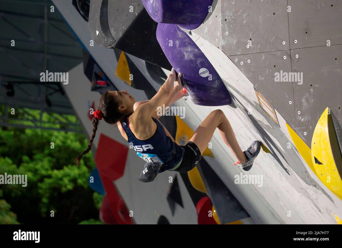 Natalia Grossman (USA), May 8, 2022 Sport Climbing Women's Boulder