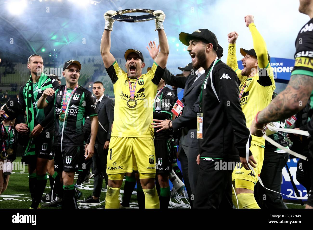 Melbourne, Australia, 28 May, 2022. Western United celebrate winning the Grand Final during the A-League Grand Final soccer match between Melbourne City FC and Western United at AAMI Park on May 28, 2022 in Melbourne, Australia. Credit: Dave Hewison/Speed Media/Alamy Live News Stock Photo