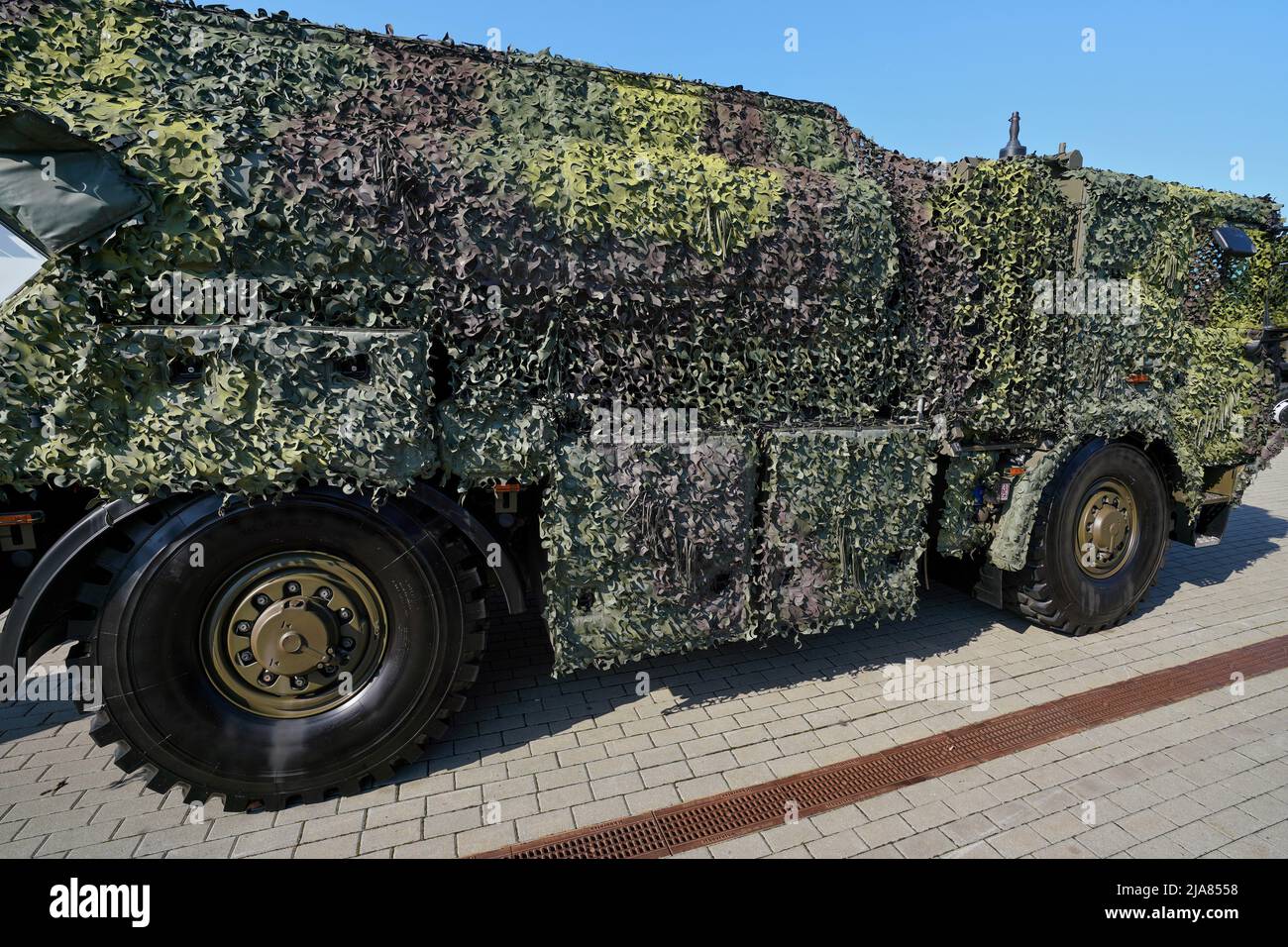 Military camouflage car net hires stock photography and images Alamy
