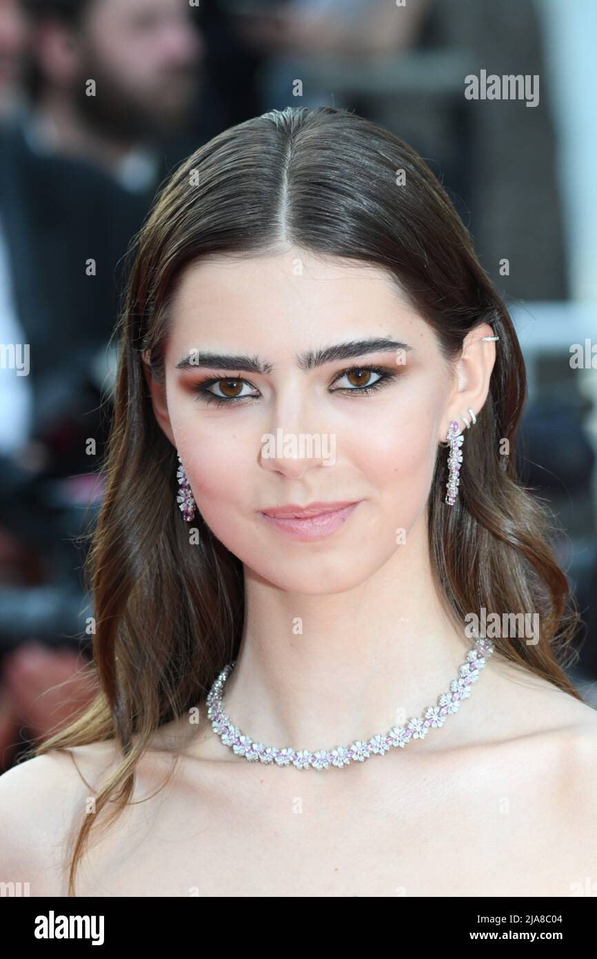 Cannes, France. 28th May, 2022. 75th Cannes Film Festival 2022, red carpet Closing CeremonyPictured: Helena Gatsby Credit: Independent Photo Agency/Alamy Live News Stock Photo