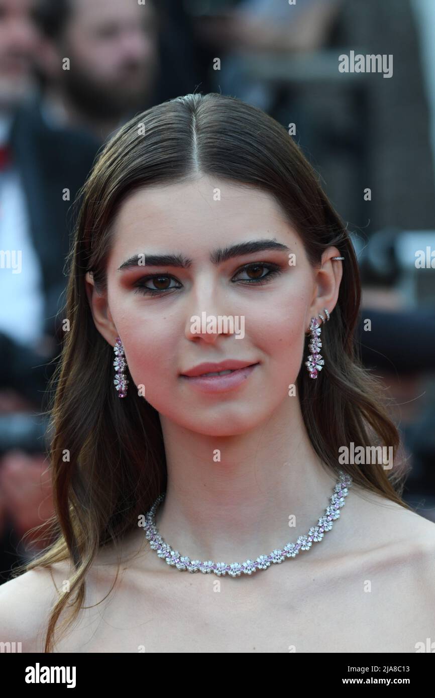 Cannes, France. 28th May, 2022. 75th Cannes Film Festival 2022, red carpet Closing CeremonyPictured: Helena Gatsby Credit: Independent Photo Agency/Alamy Live News Stock Photo