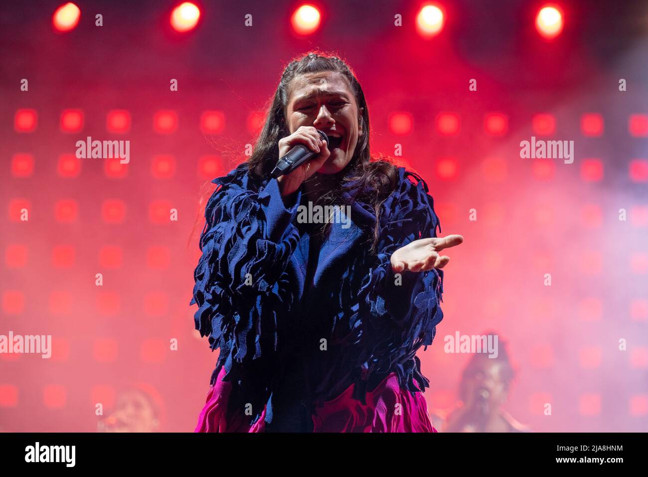 Verona, Italy. 28th May 2022. Italian singer Elisa alias as Elisa Toffoli during his live performs in Arena di Verona,  for Back to the future tour 2022 in Heros Festival 2022 Credit: Roberto Tommasini/Alamy Live News Stock Photo