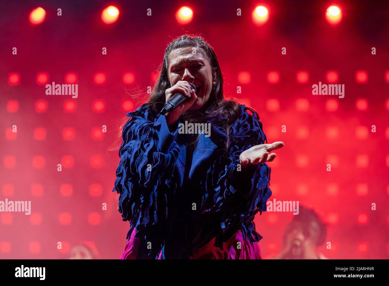 Verona, Italy. 28th May 2022. Italian singer Elisa alias as Elisa Toffoli during his live performs in Arena di Verona,  for Back to the future tour 2022 in Heros Festival 2022 Credit: Roberto Tommasini/Alamy Live News Stock Photo