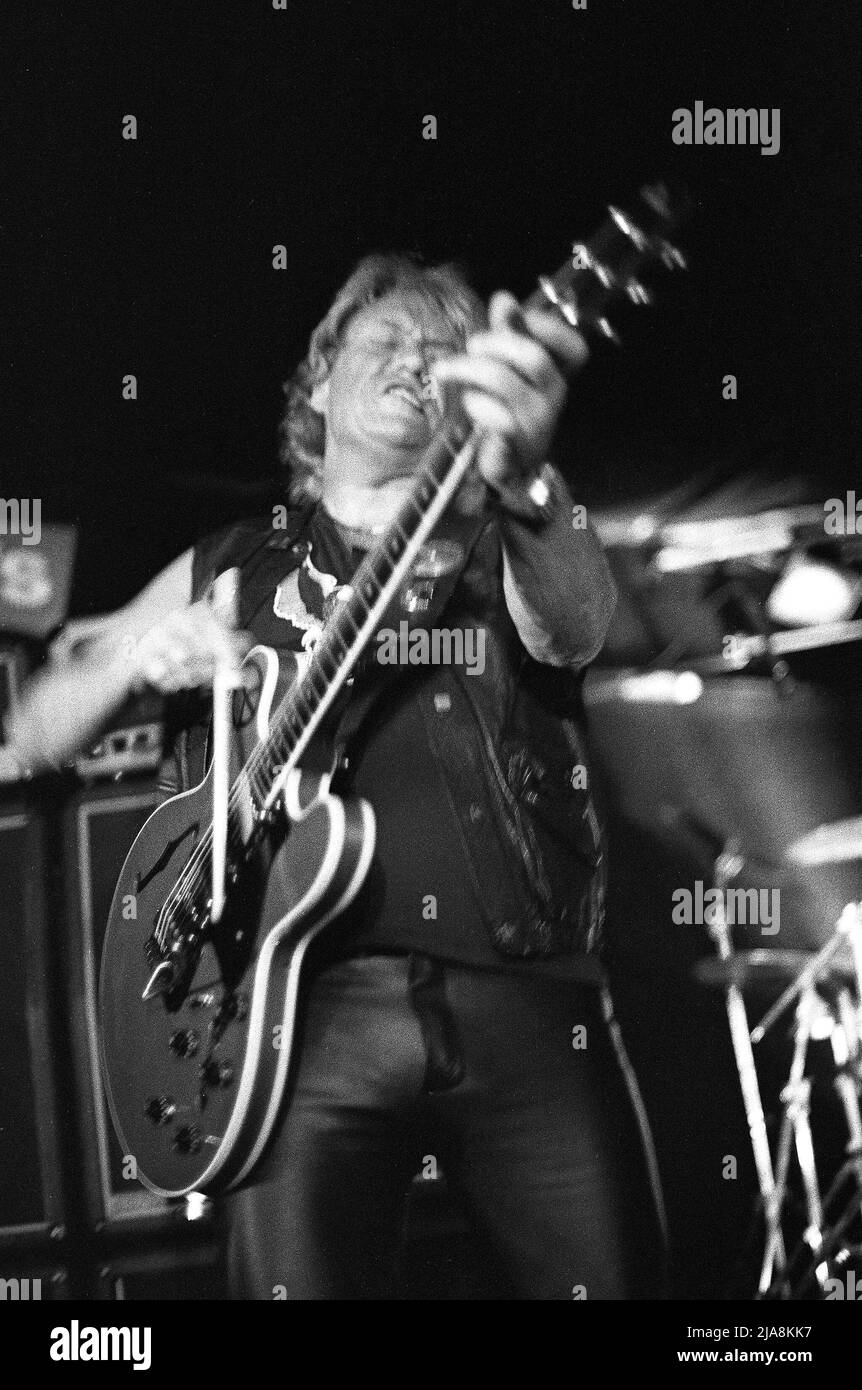 Alvin Lee (born Graham Anthony Barnes; 19 December 1944 C 6 March 2013