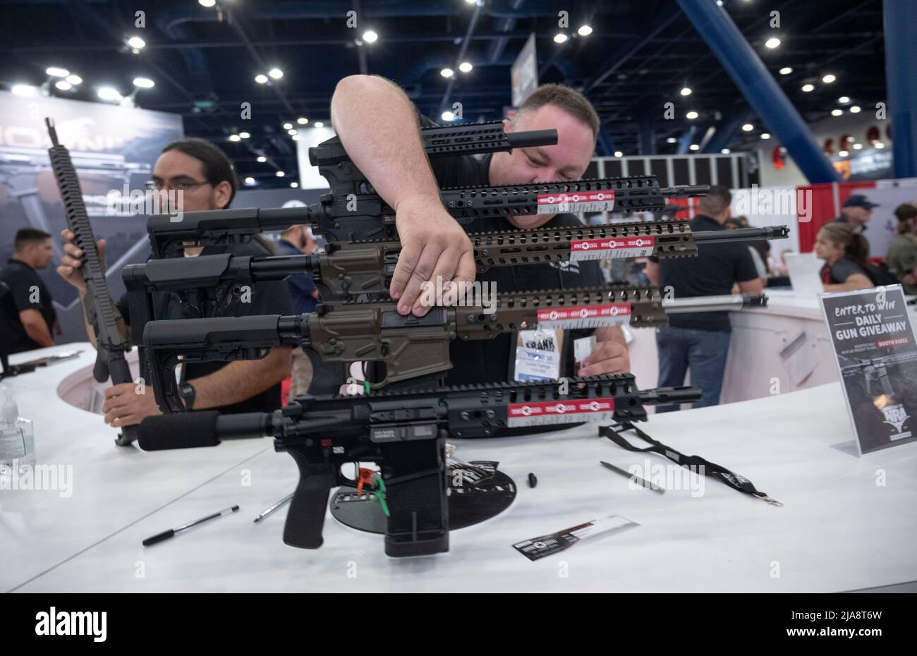 Houston, Texas, USA. 28th May, 2022. Gun enthusiasts shop for firearms