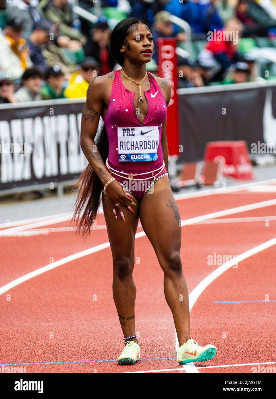 NIKE★スプリント選手Sha'Carri Richardsonプリント\"So Win\"半袖 Sha'Carri Richardson remains true to herself