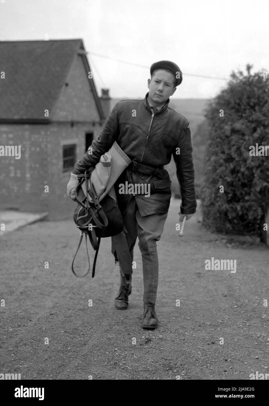 2022 uk horse racing Black and White Stock Photos & Images - Alamy