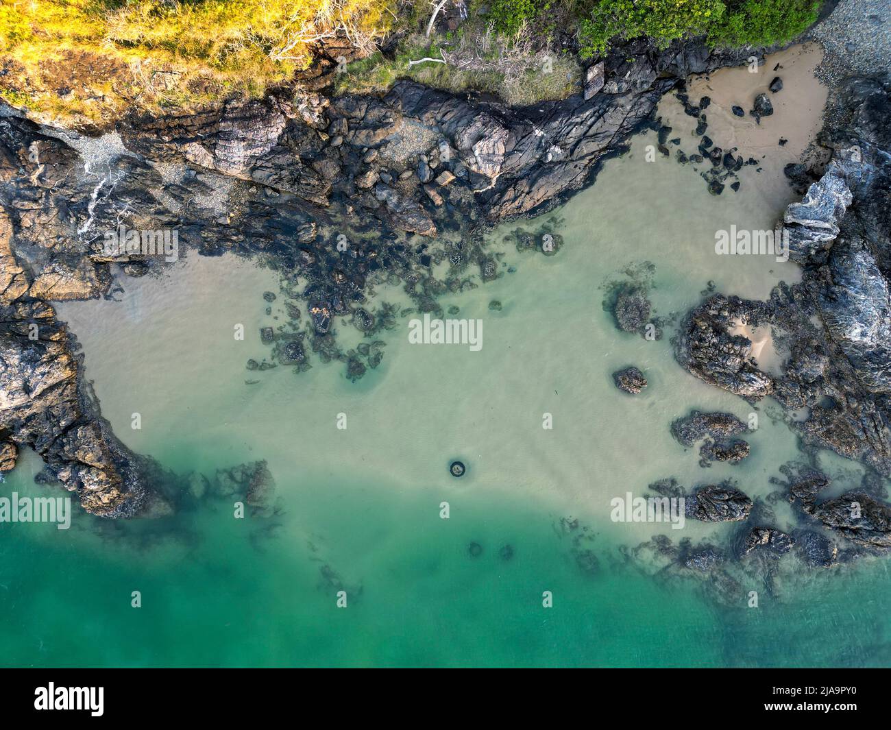 Downward aerial view beach hi-res stock photography and images - Alamy