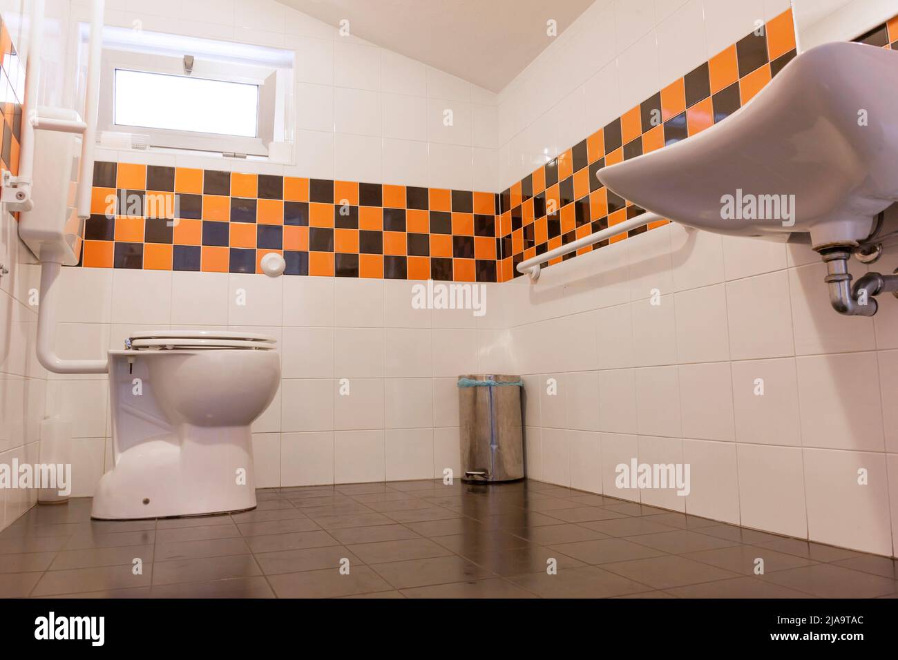 public bathroom in fifties style Stock Photo Alamy