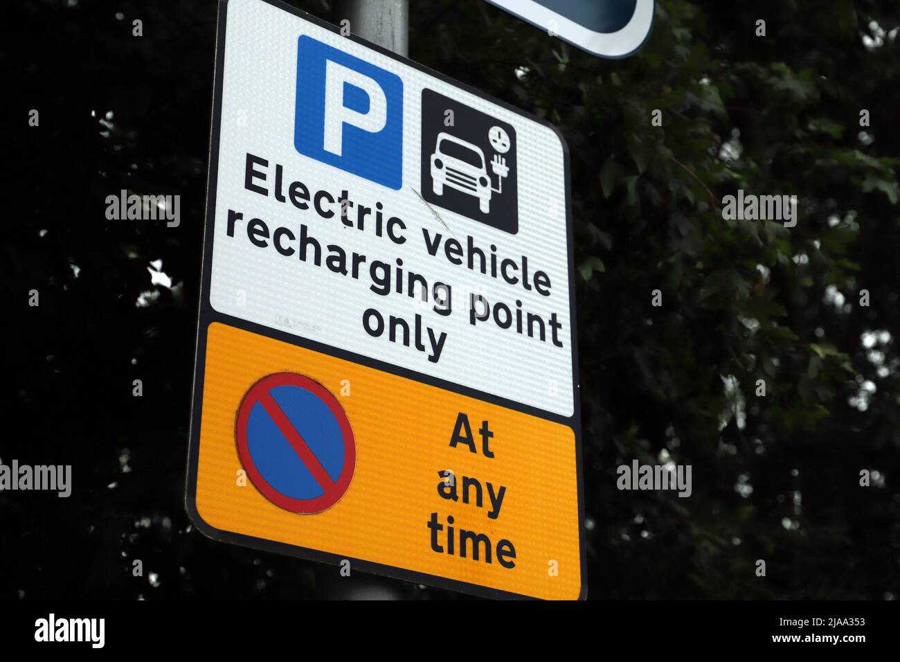 Electric Vehicle Charging Station Sign at Donington Park Services on the M1 morotway Stock Photo
