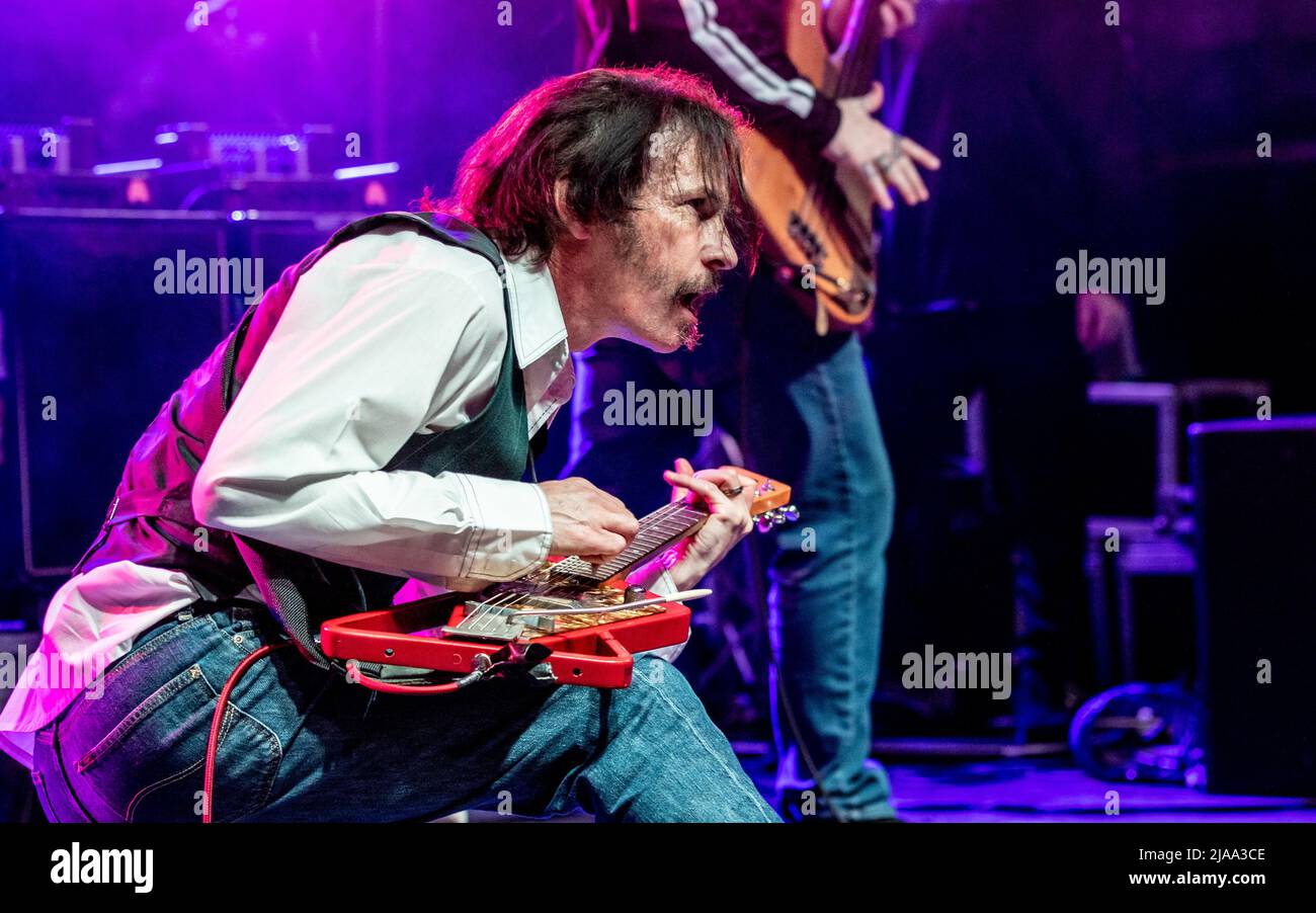 Tommy scott band space hires stock photography and images Alamy