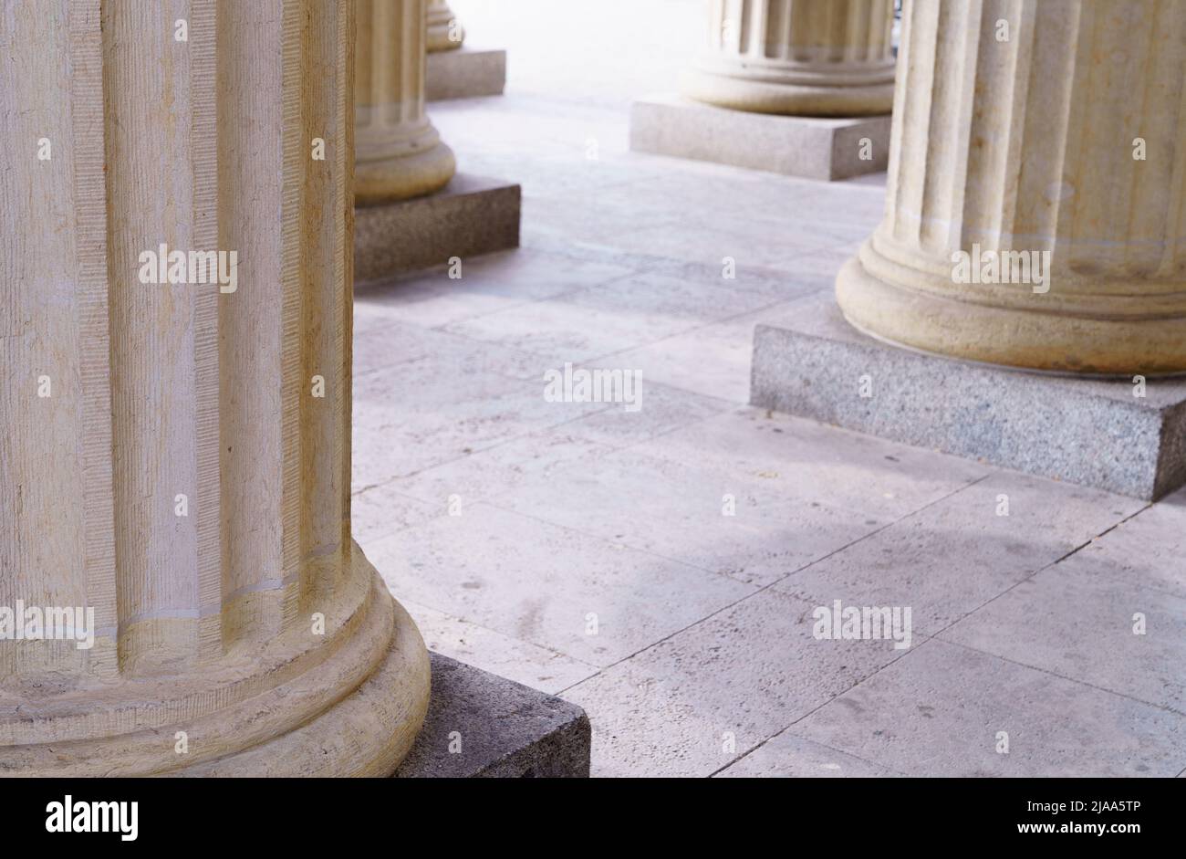 Column arch roman pillar hi-res stock photography and images - Alamy