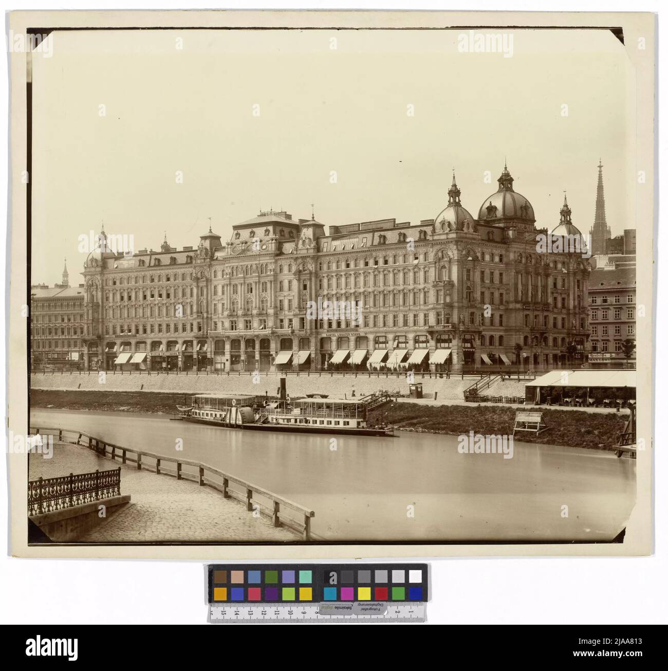 1st, Franz-Josefs-Kai 25-31. Hermann Heid (1834-1891), photographer Stock Photo