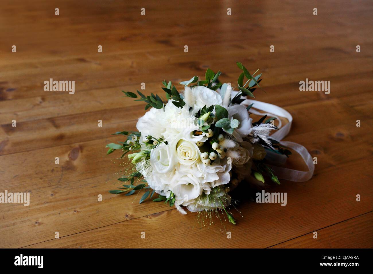 Beautiful bridal bouquet hi-res stock photography and images - Alamy