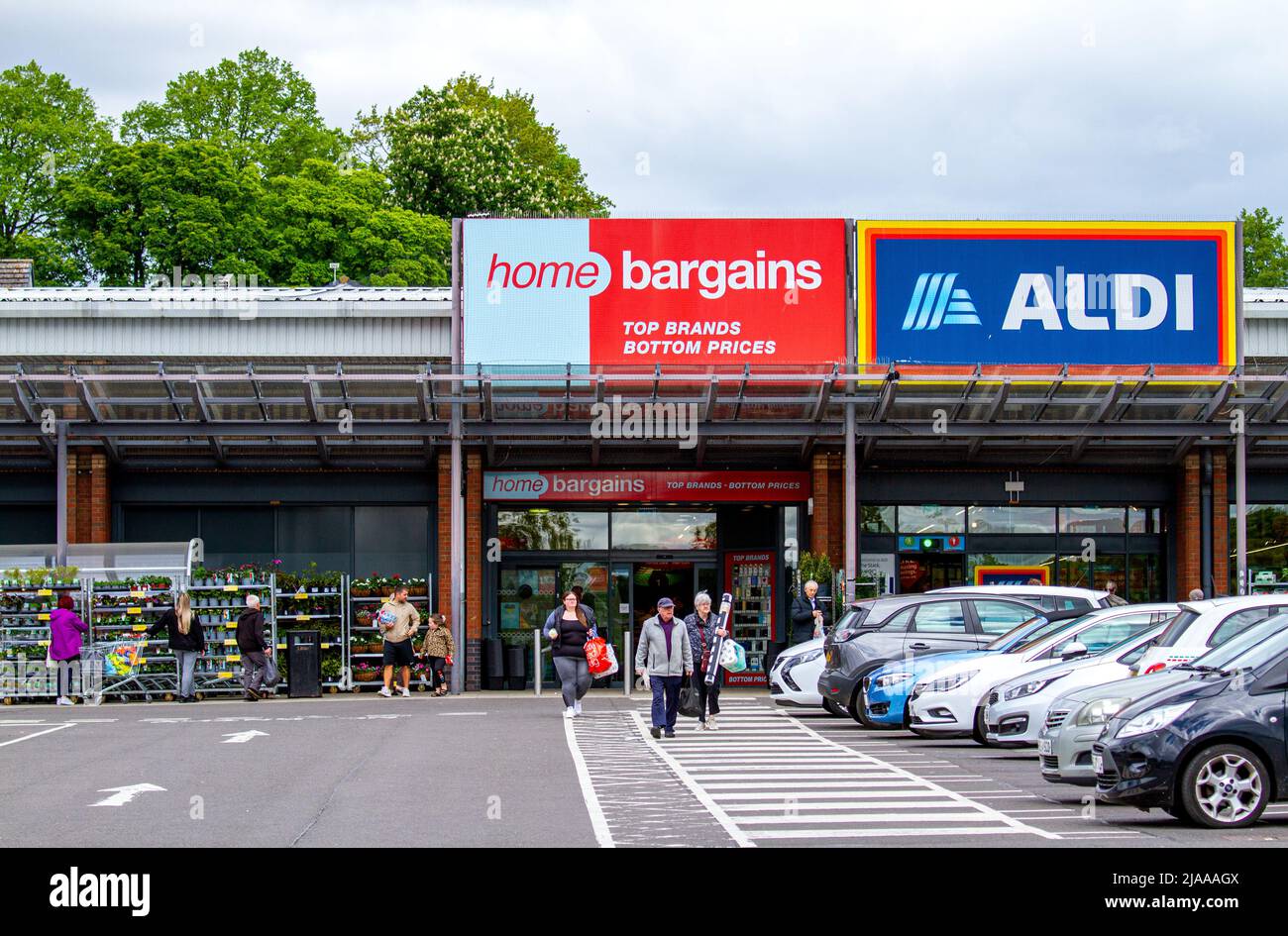 Aldi trolleys hi-res stock photography and images - Alamy