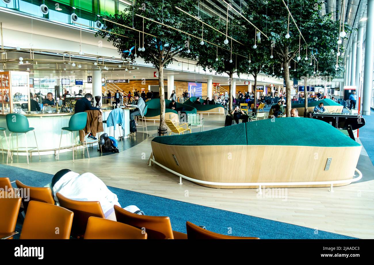 Waiting area hall at International Departures, connected flights