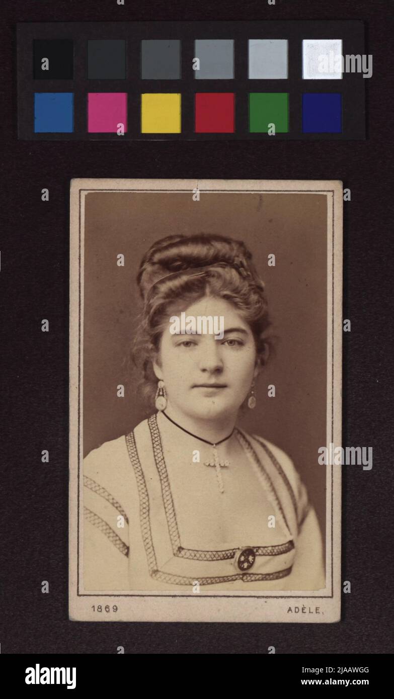 Louise Junghans, actress. Adele Perlmutter (Atelier Adèle) (18451941