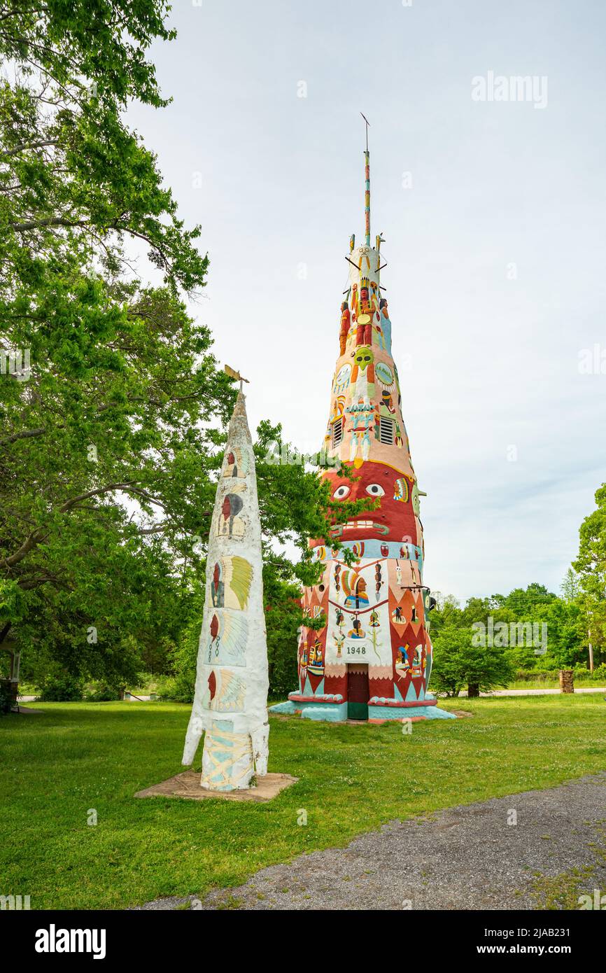 Ed Galloway's Totem Pole Park, Rogers County, Oklahoma, USA Stock Photo