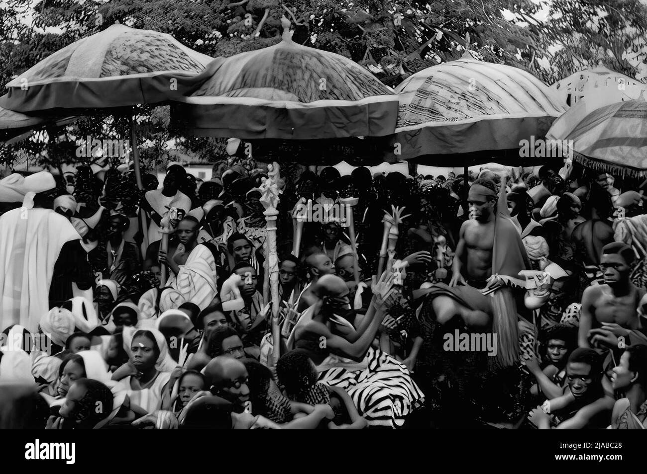 People celebrating at the annual Odwira Festival in Aburi, Ghana in 1958 Stock Photo