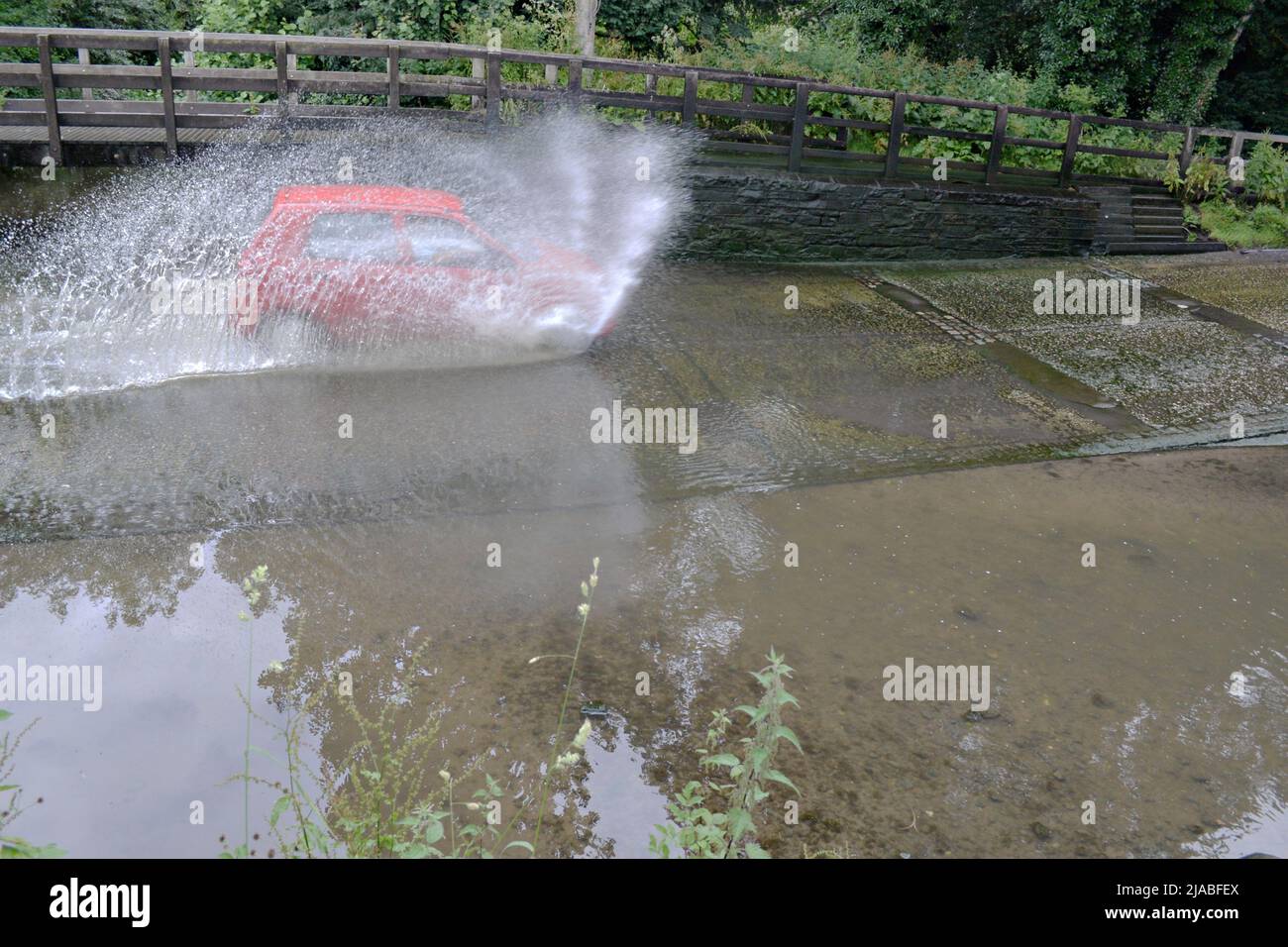 Starting A Wave Stock Photo - Alamy