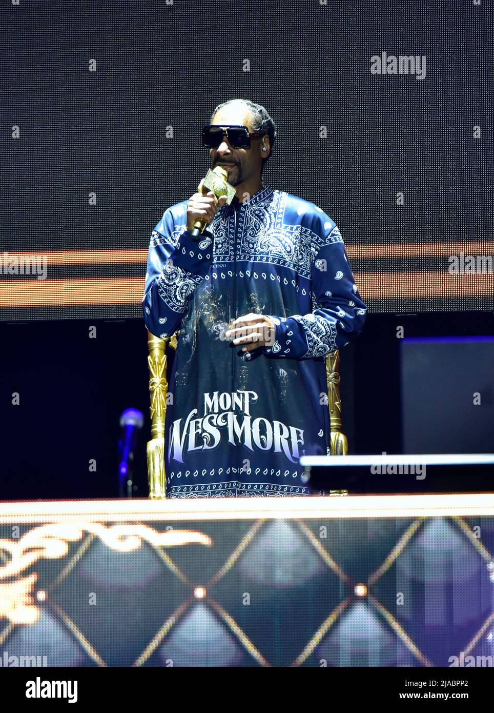 Napa, California, USA. 28th May, 2022. Snoop Dogg with Mount Westmore, West Coast Hip Hop supergroup, performing on stage day 2 of BottleRock 2022 Music Festival. Credit: Ken Howard/Alamy Live News Stock Photo