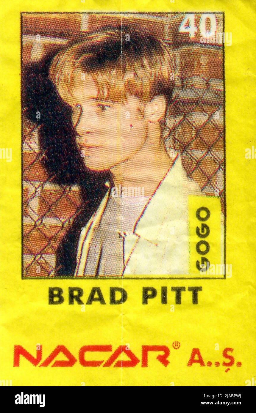 brad pitt chewing tobacco Turkish chewing gum insert. Brad Pitt. 1980s Stock Photo brad pitt chewing tobacco Turkish chewing gum insert. Brad Pitt. 1980s Stock Photo