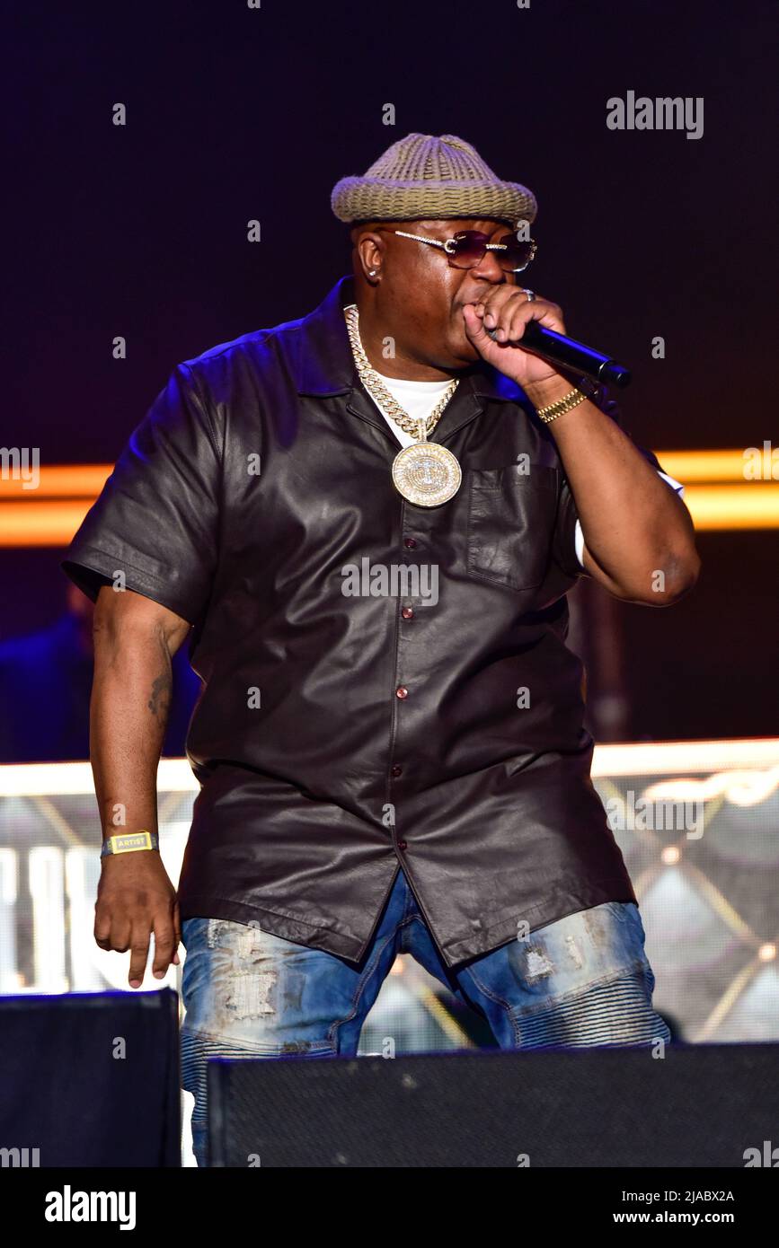Napa, California, USA. 28th May, 2022. E-40 with Mount Westmore, West Coast Hip Hop supergroup, performing on stage day 2 of BottleRock 2022 Music Festival. Credit: Ken Howard/Alamy Live News Stock Photo