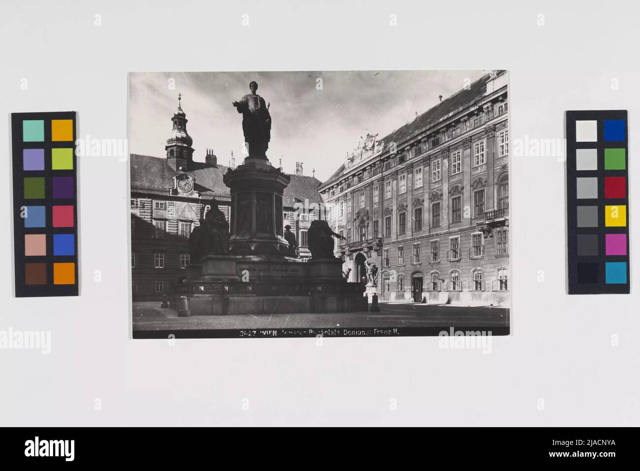 1st, Burg - in the castle (formerly Franzenplatz), general - view ...