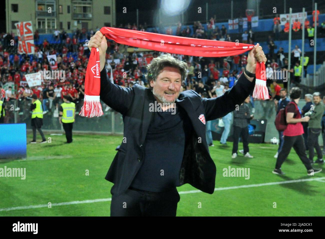 Pisa, Italy. 29th May, 2022. Head coach of Monza Giovanni Stroppa happiness at the end of the match during Play Off - AC Pisa vs AC Monza, Italian soccer Serie B match in Pisa, Italy, May 29 2022 Credit: Independent Photo Agency/Alamy Live News Stock Photo