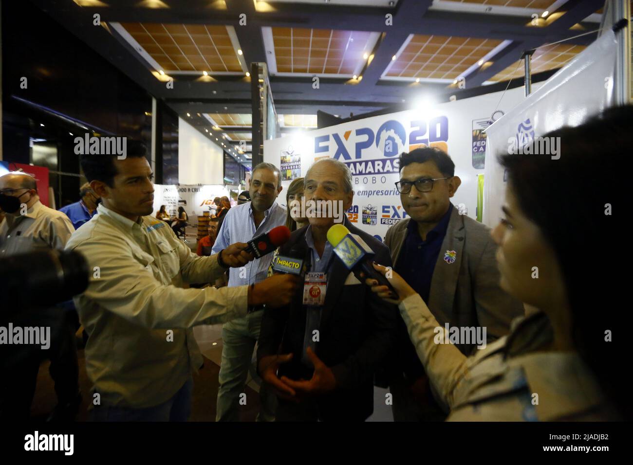 Valencia, Carabobo, Venezuela. 29th May, 2022. Mayo 29, 2022. Rafael Trejo Burguera (C), Presidente de Fedecamaras Carabobo, presenta un balance de los resultados de la expo Fedecamaras Carabobo, realizada del 27 al 29 de mayo, en las del hotel Hesperia, en la ciudad de Valencia, estado Carabobo. Foto: Juan Carlos Hernandez (Credit Image: © Juan Carlos Hernandez/ZUMA Press Wire) Stock Photo